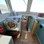 Botel Peniche Cocoun *
