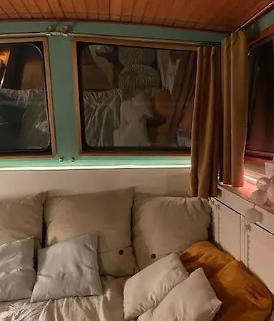 Botel Péniche Cocoun